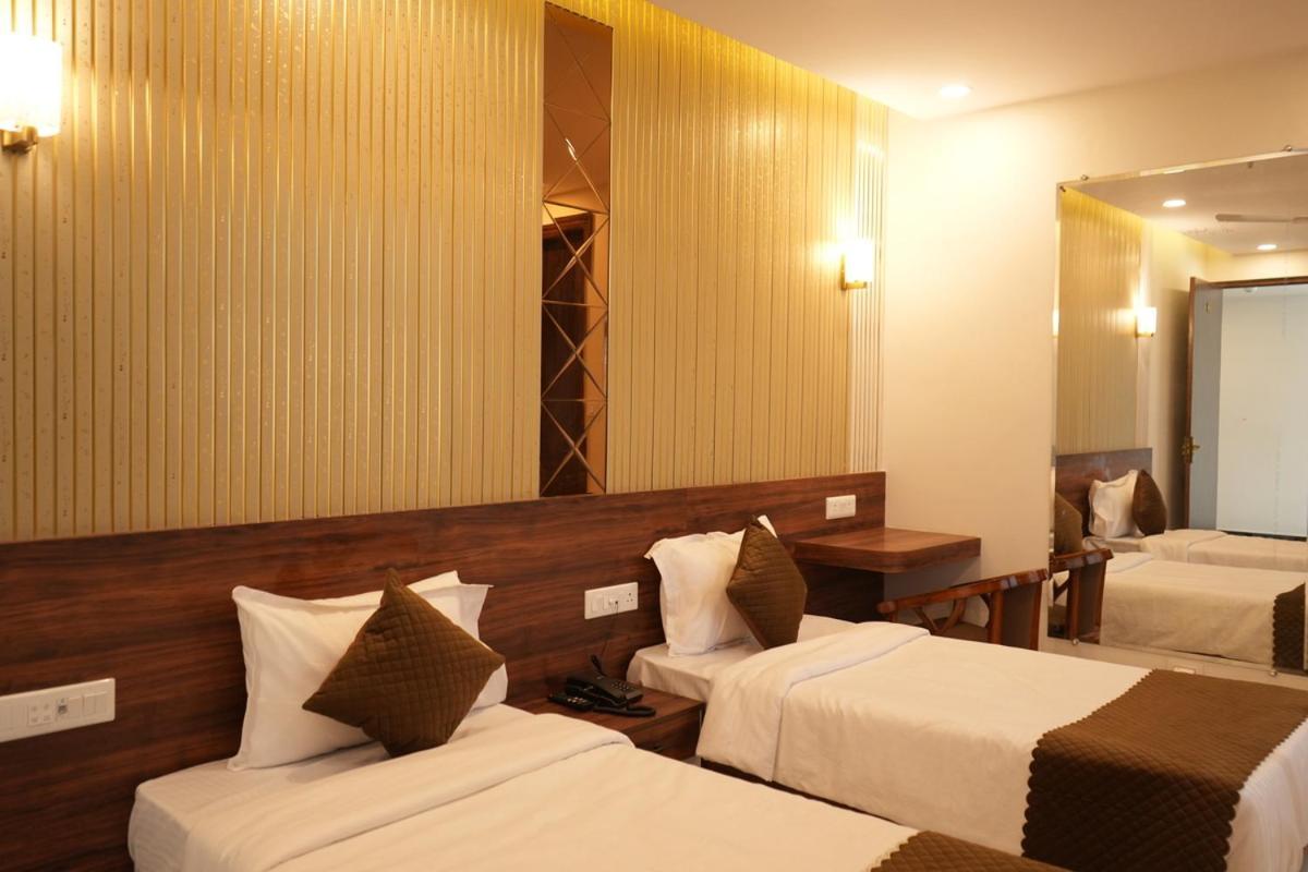Hotel Golden Palace Lucknow Luaran gambar